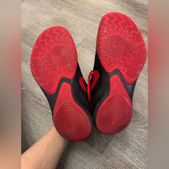 Nike Precision 3 Red and Black Basketball Men’s Shoes - Picture 6 of 7